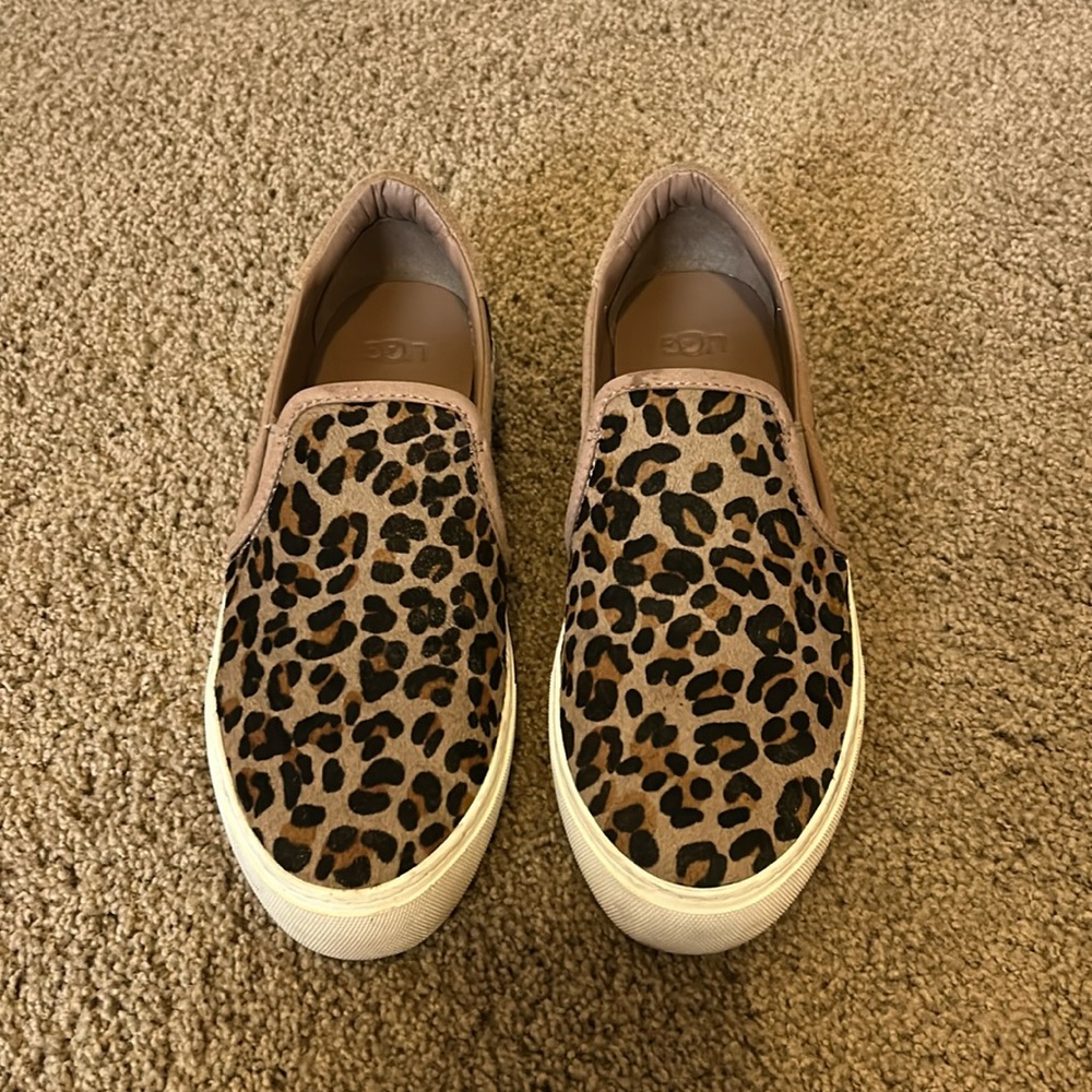 UGG Sneakers